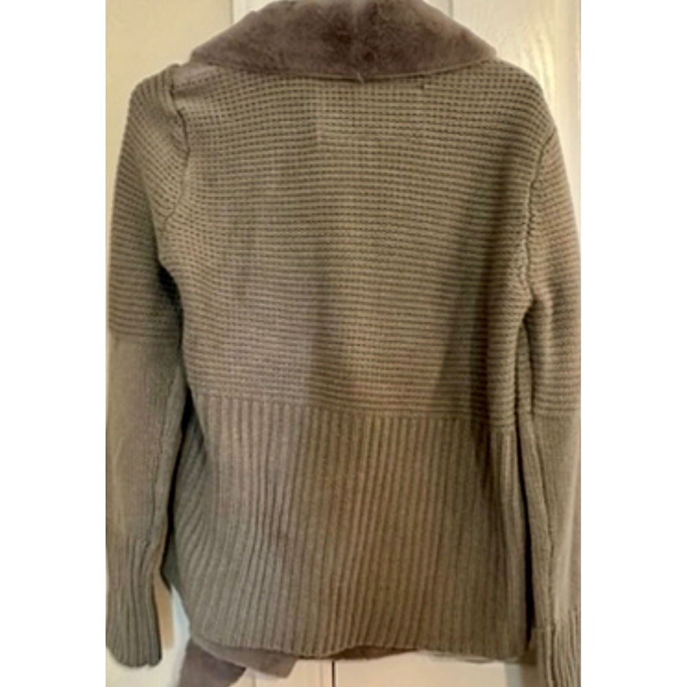 BNCI Faux Fur Collar Drape Front Cardigan‎ Sweater Knit Gray Polyester medium - Picture 11 of 14